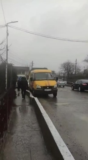 Службы газового обеспечения и энергоснабжения устраняют последствия нарушений линий снабжения в результате обильных осадков