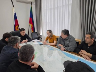 По поручению Главы Республики Дагестан Сергея Меликова во всех пострадавших муниципалитетах развернуты оперативные штабы, координирующие работу по восстановлению инфраструктуры