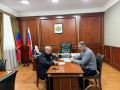 Депутат Народного Собрания РД Малик Баглиев провел рабочую встречу с главой администрации Ленинского района Махачкалы Магомедом Алхасовым