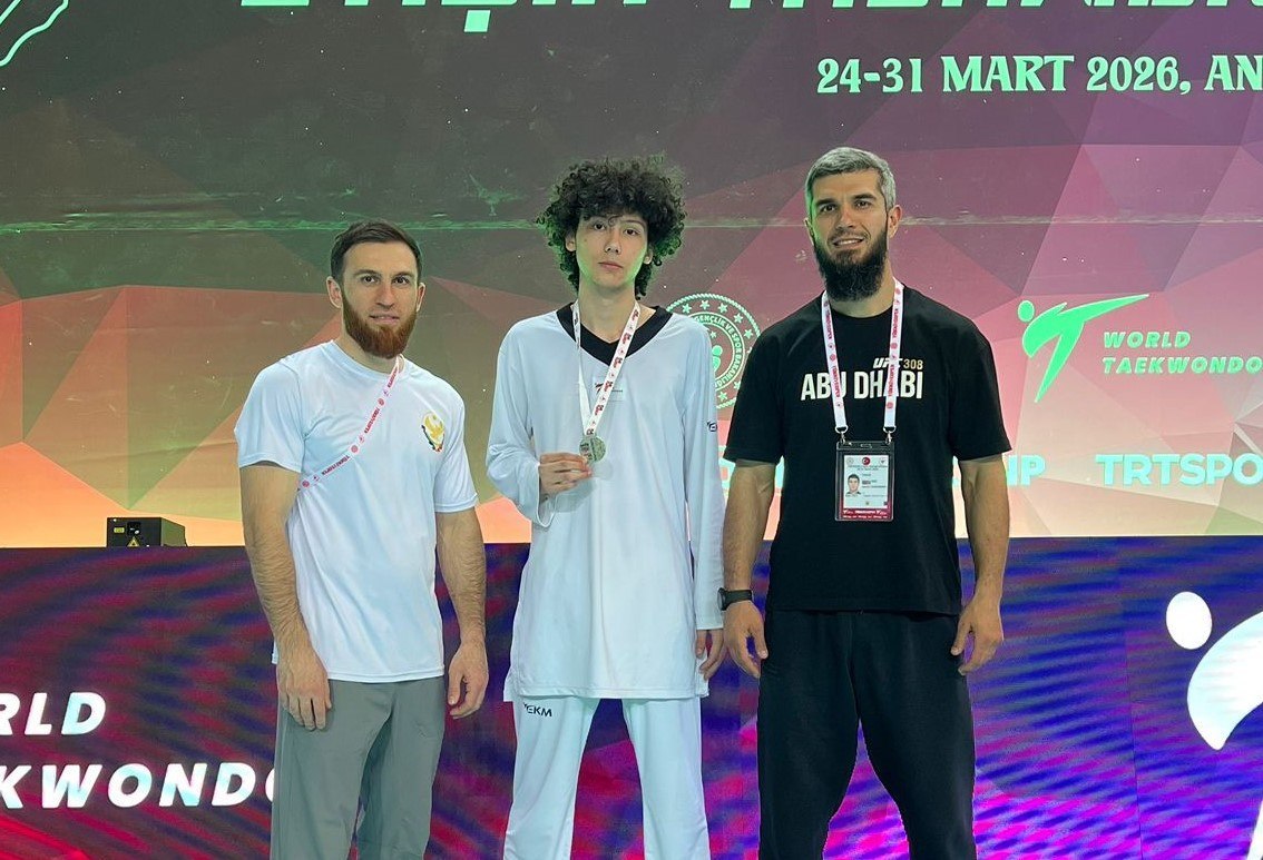 Дагестанский тхэквондист завоевал серебро на турнире в Турции
