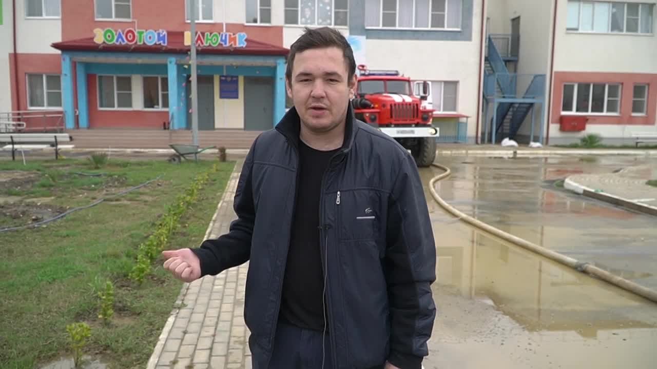 Продолжаются работы по откачке воды на проблемных участках Каспийска