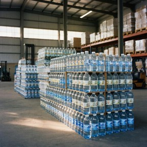 В Махачкале торговые сети запросили больше бутилированной питьевой воды