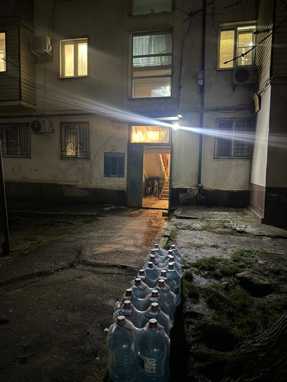 Депутат Народного Собрания Республики Дагестан, главный врач ГКБ Махачкала Хаджимурад Малаев посетил центр размещения пострадавших от природной стихии Депутат Народного Собрания Республики Дагестан, главный врач ГКБ Махачкала Хаджимурад Малаев посетил центр размещения пострадавших от природной стихии