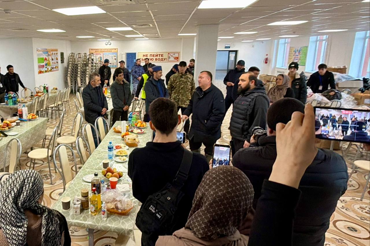 Депутат Государственной Думы Султан Хамзаев посетил Хасавюртовский район Депутат Государственной Думы Султан Хамзаев посетил Хасавюртовский район