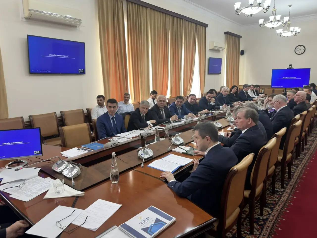 В Правительстве Дагестана прошло заседание Экспортного совета В Правительстве Дагестана прошло заседание Экспортного совета