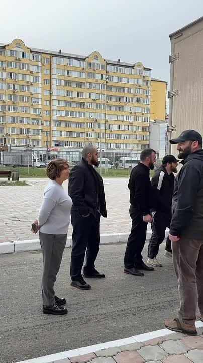 Оказание помощи социальным учреждениям продолжается