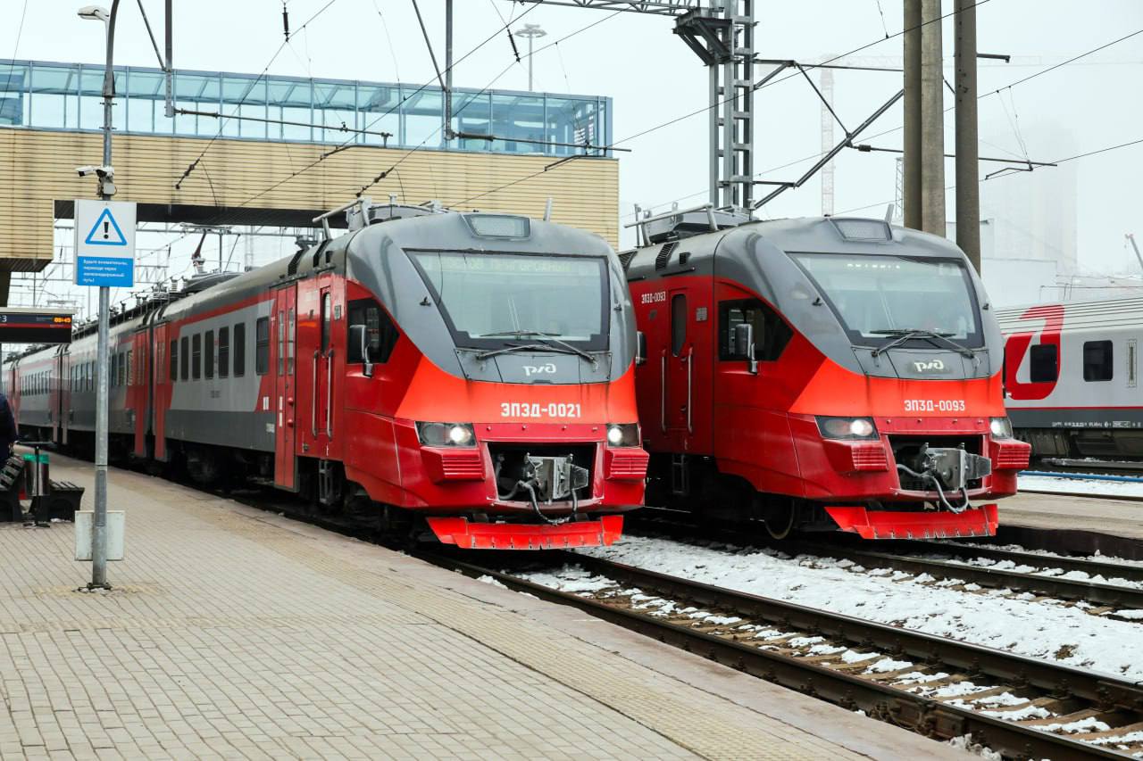 В посёлке Пальмира администраци Махачкалы организовала работы по подсыпке участков перед воротами и въездами.Для предотвращения попадания воды с улиц во дворы жилых домов задействована специальная техника В посёлке Пальмира администраци Махачкалы организовала работы по подсыпке участков перед воротами и въездами.Для предотвращения попадания воды с улиц во дворы жилых домов задействована специальная техника