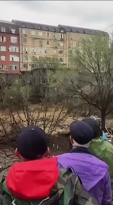 � ��������� ���������� ������� ���������������� ���� �� ������: ����� ������������, 6 �, ����� � ������� ���������