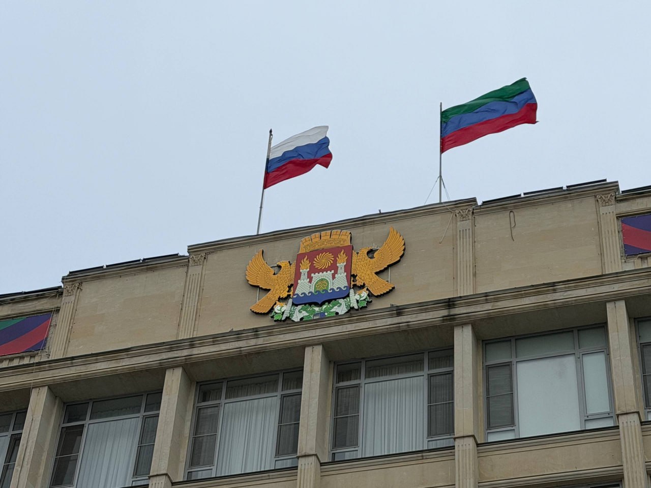 Мэрия Махачкалы опровергла сообщения о смерти женщины при обрушении дома