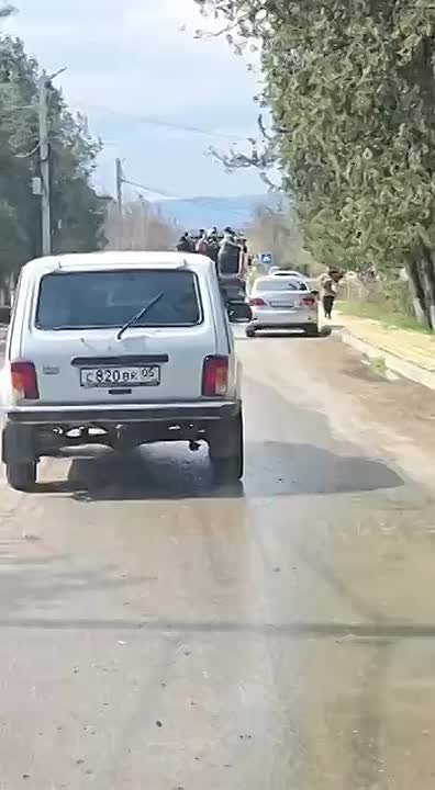 Волонтёры привезли гуманитарную помощь в Мамедкалу