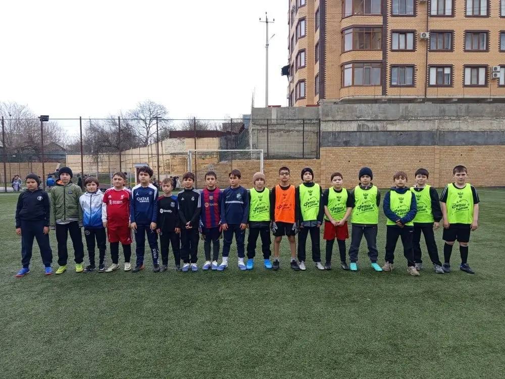 В Хасавюрте стартовал республиканский этап Школьной футбольной лиги В Хасавюрте стартовал республиканский этап Школьной футбольной лиги