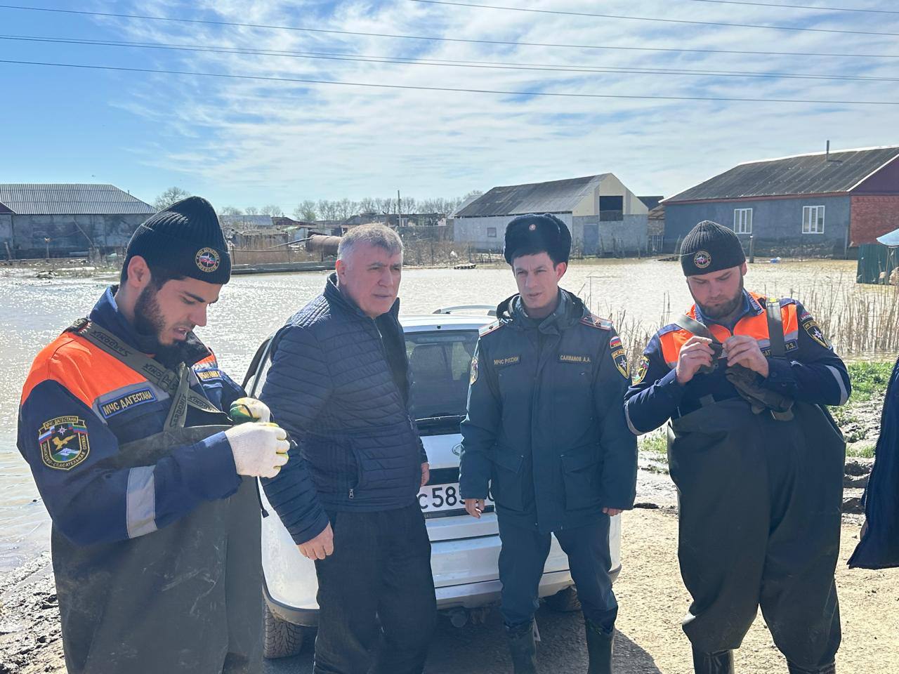 Эпизоотическая ситуация в пострадавших от паводков районах находится на особом контроле Эпизоотическая ситуация в пострадавших от паводков районах находится на особом контроле