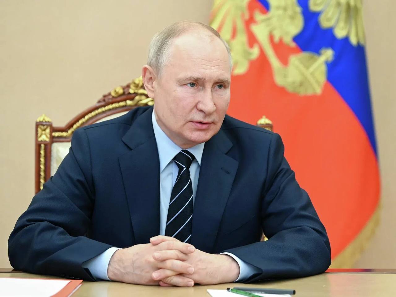 Президент России Владимир Путин поручил создать специальную комиссию для ликвидации последствий паводков в Дагестане