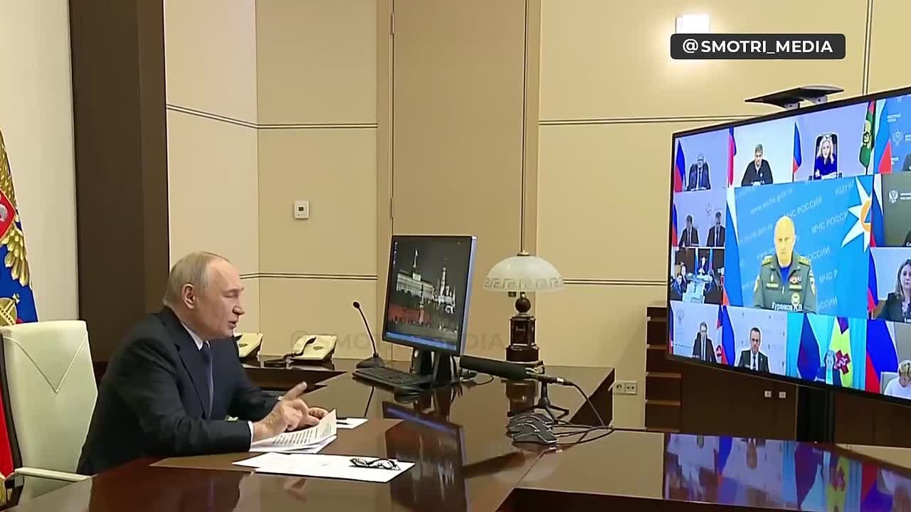Путин проводит совещание по наводнениям в Дагестане
