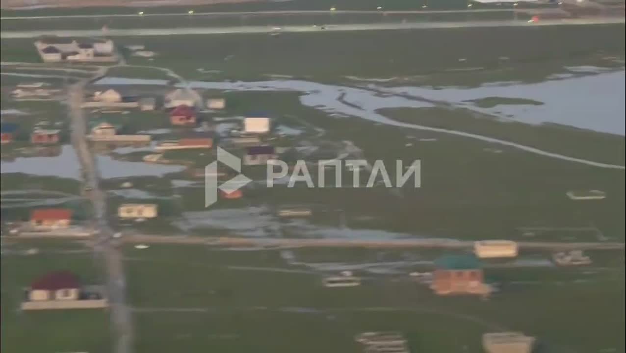 Обстановка в Махачкале: вода уходит, впереди — долгий путь к восстановлению