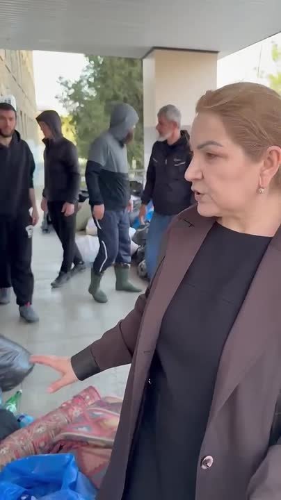 Узлипат Гасанова оказала помощь пострадавшим от наводнения в Дербентском районе