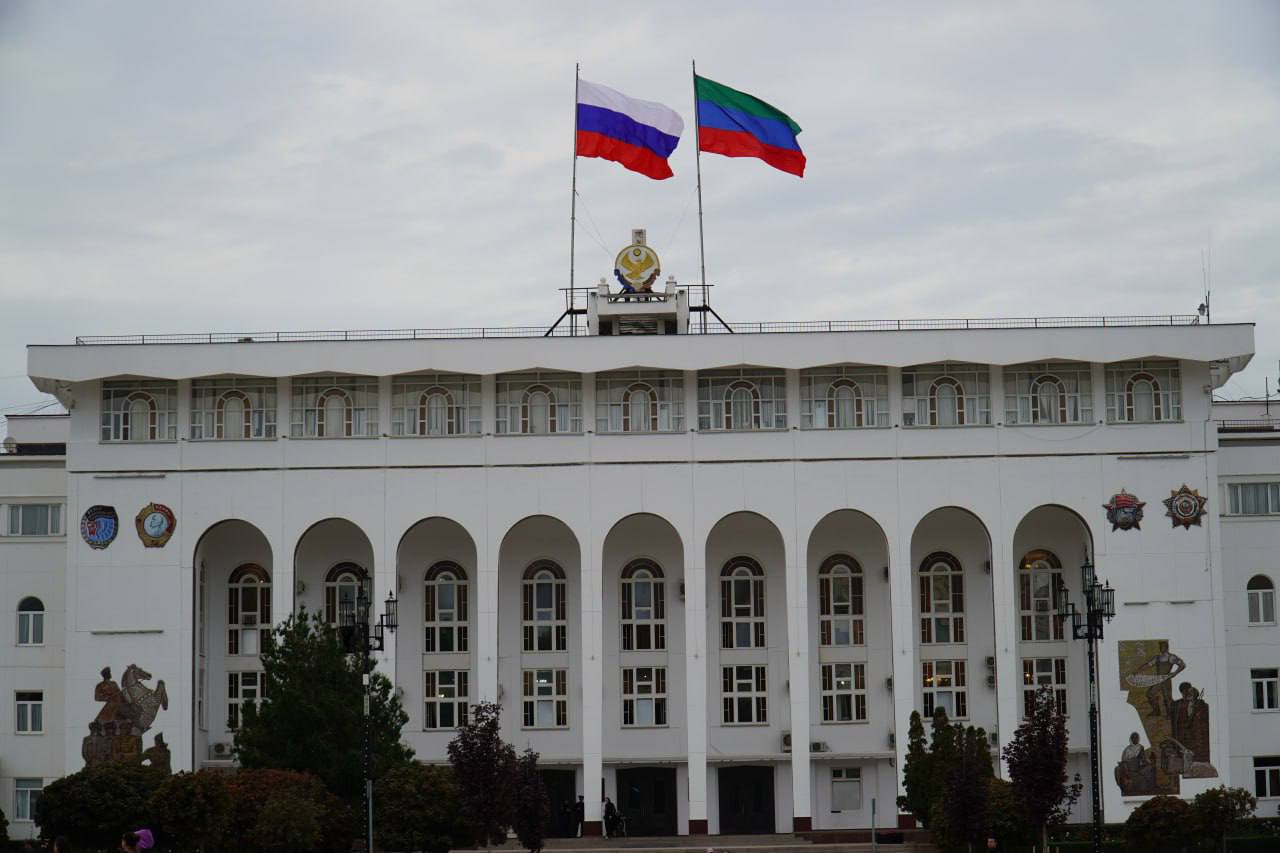 Правительство Дагестана направило 100 млн рублей на выплаты пострадавшим от природной стихии