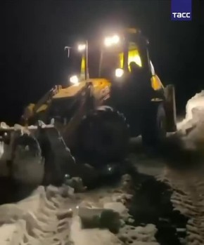 Снегопад оставил без транспортного сообщения и электроэнергии три населенных пункта в Агульском районе Дагестана