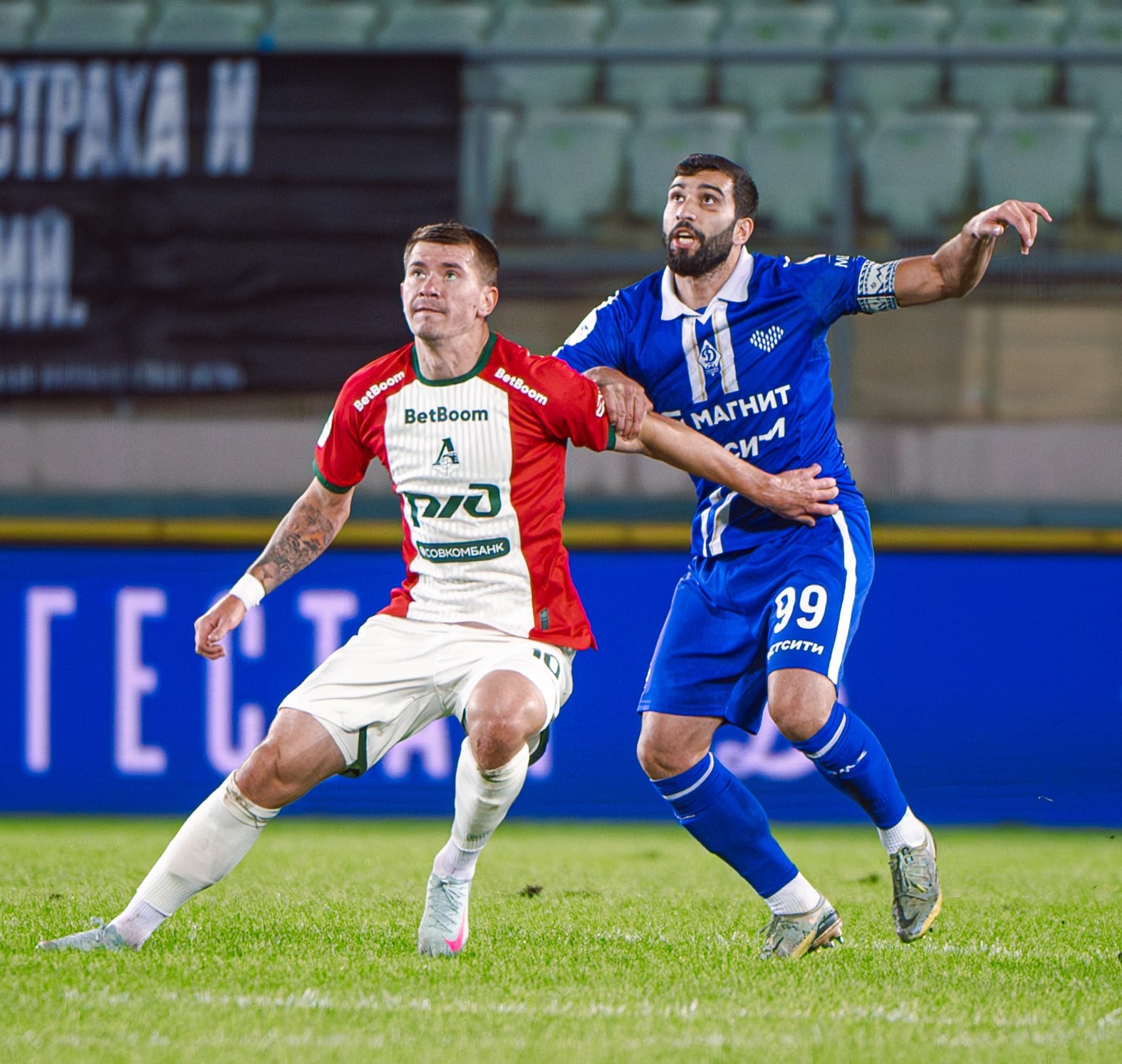 Матч 24-го тура РПЛ махачкалинское «Динамо» проведет в Москве против «Локомотива»