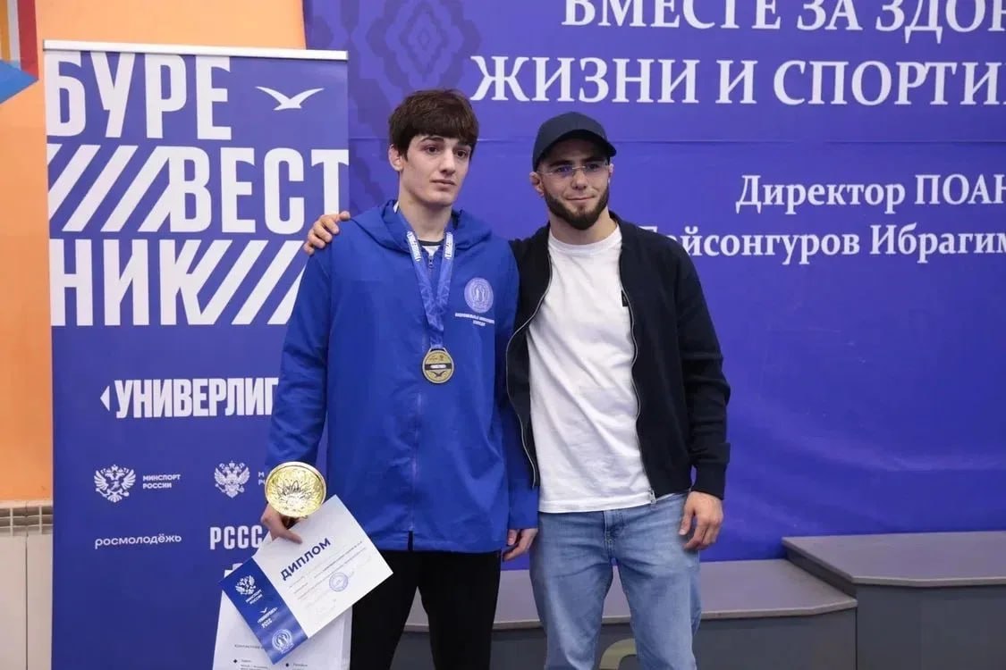 В Махачкале прошла студенческая «УниверЛига» по вольной борьбе В Махачкале прошла студенческая «УниверЛига» по вольной борьбе