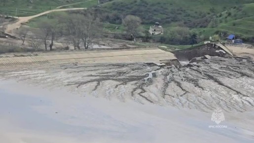 ������������� � ��������� �������� 762 ����, 812 ������������ �������� � 76 �������� �����