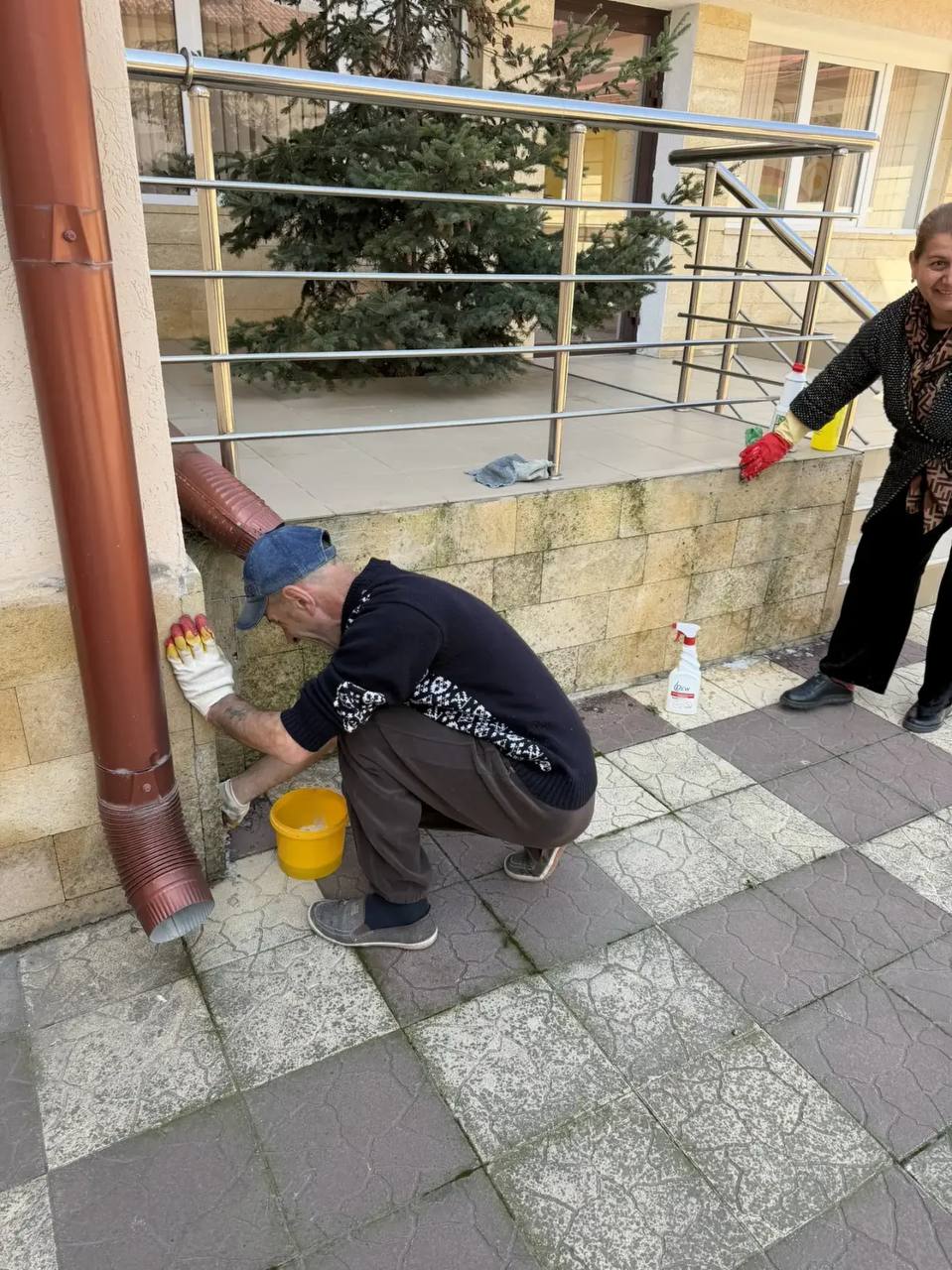 Сегодня, 11 апреля, в Дербенте проходит общегородской субботник Сегодня, 11 апреля, в Дербенте проходит общегородской субботник