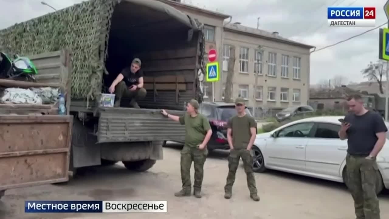 Депутаты Махачкалинского городского Собрания от ЛДПР совместно со Следственным комитетом Дагестана доставили на новые территории 80 тонн гуманитарного груза