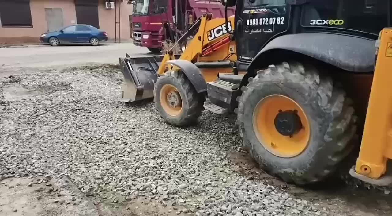 Власти Махачкалы продолжают круглосуточную работу по ликвидации последствий подтоплений