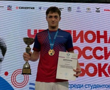 � ���� ���������� ��������� ������ �� ����� ����� ���������, ��� ������������ ������� ��������� 4 �������, 1 ���������� � 1 ��������� ������: