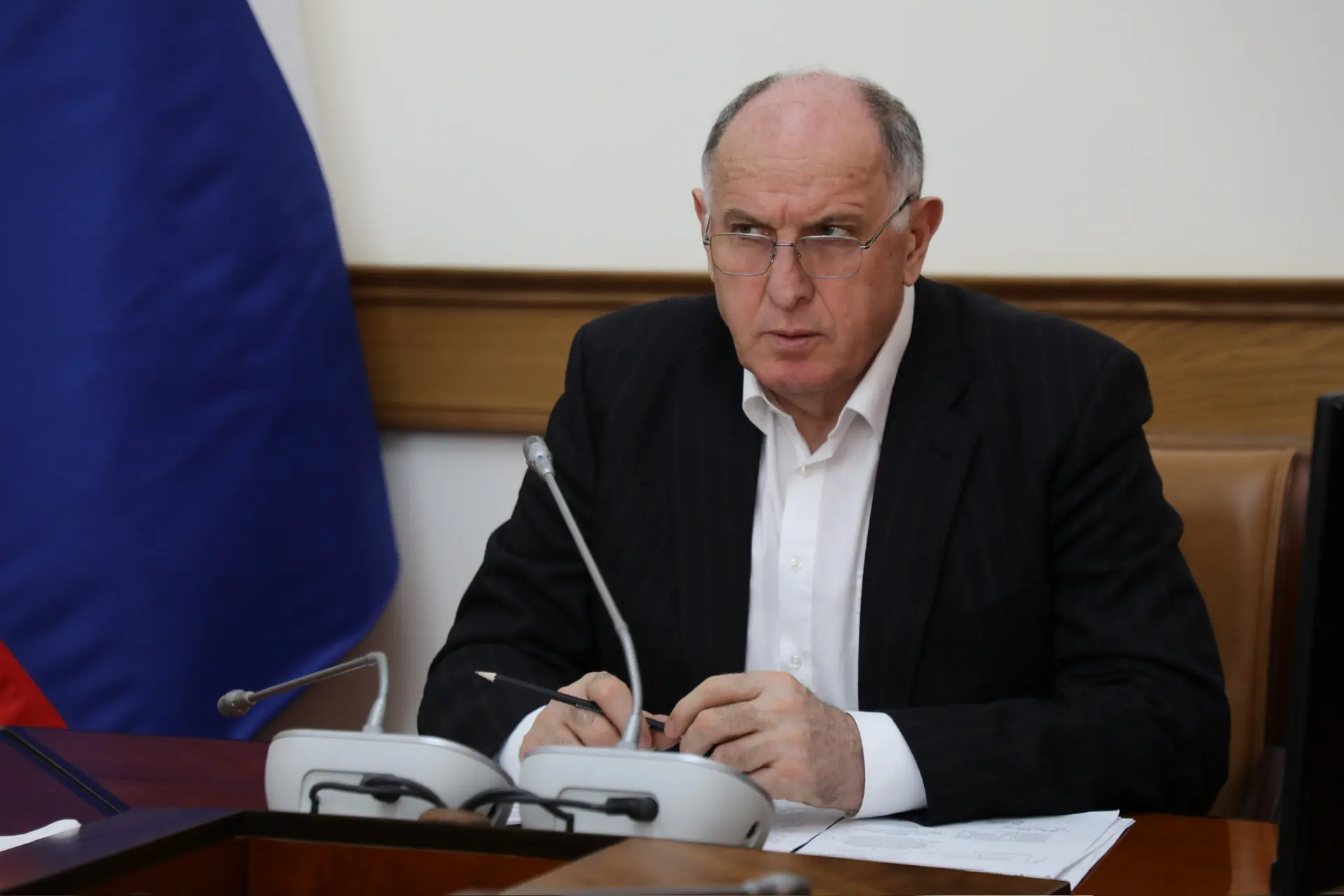 Первое в 2026 году заседание Комиссии по противодействию незаконному обороту промышленной продукции в республике состоялось под руководством Председателя Правительства Дагестана Абдулмуслима Абдулмуслимова Первое в 2026 году заседание Комиссии по противодействию незаконному обороту промышленной продукции в республике состоялось под руководством Председателя Правительства Дагестана Абдулмуслима Абдулмуслимова