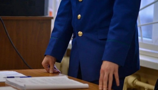 ЗАЩИТА ОСУЖДЕННОГО ЗА ПОВТОРНОЕ НЕТРЕЗВОЕ ВОЖДЕНИЕ НЕ СМОГЛА УБЕДИТЬ СУД ИЗМЕНИТЬ ЕМУ НАКАЗАНИЕ