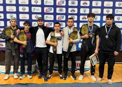 Девять золотых медалей завоевали представители Дагестана на чемпионате и первенстве СКФО по смешанным единоборствам (ММА), которые завершились в Назрани