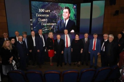 ����� ������, ����������� 100-����� ����������� �������, ��������� ���, ���������������� � ������������� ������� ����� ���������, ��������� � ���������