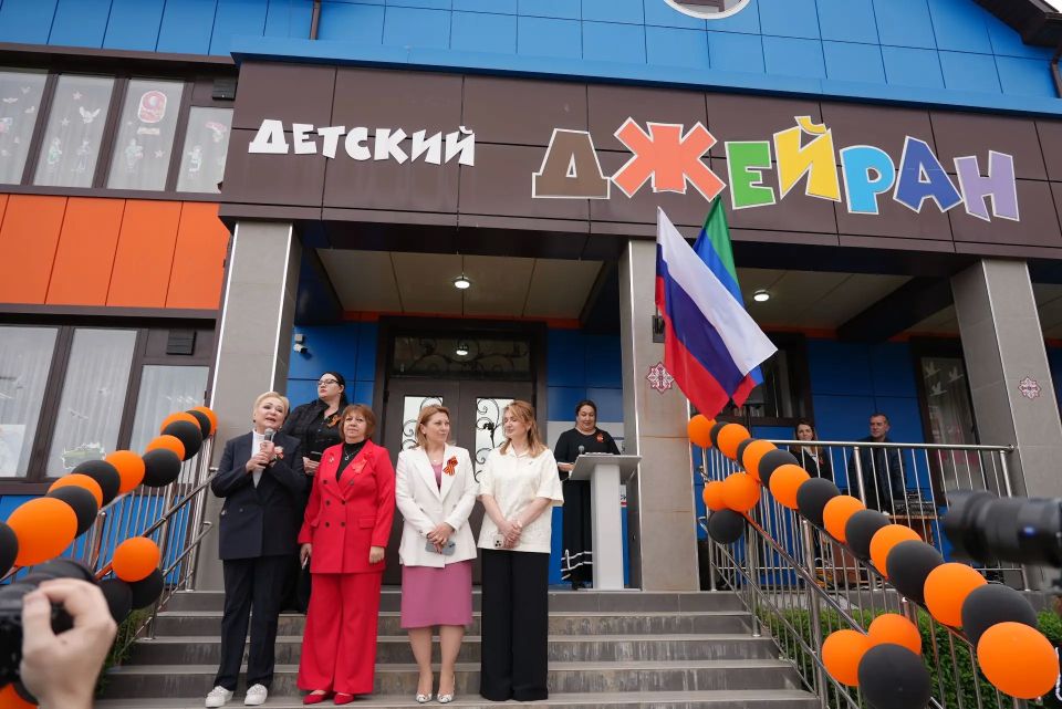 Ещё немного фотокарточек с прошедшего сегодня детского Парада Победы! Больше фото по ссылке Ещё немного фотокарточек с прошедшего сегодня детского Парада Победы! Больше фото по ссылке