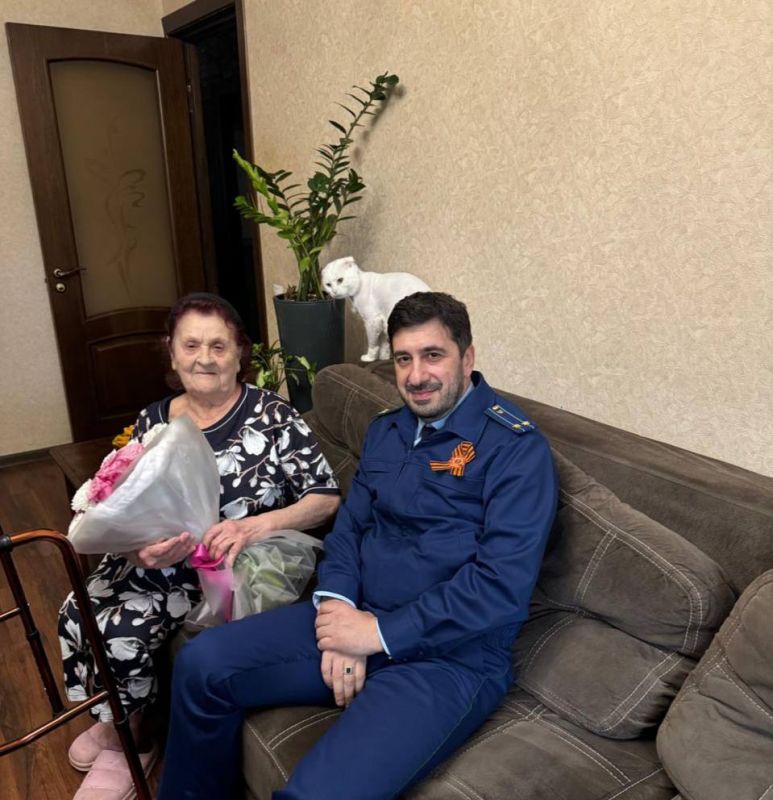 В преддверии празднования Дня Победы в Великой Отечественной войне работники