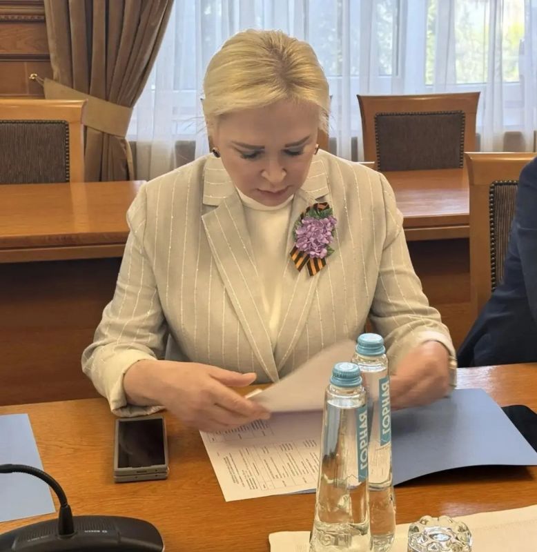 Под руководством вице-спикера парламента Дагестана Камила Давдиева прошло совещание по подготовке конференции «Спорт объединяет: от личных рекордов к общим победам» Под руководством вице-спикера парламента Дагестана Камила Давдиева прошло совещание по подготовке конференции «Спорт объединяет: от личных рекордов к общим победам»