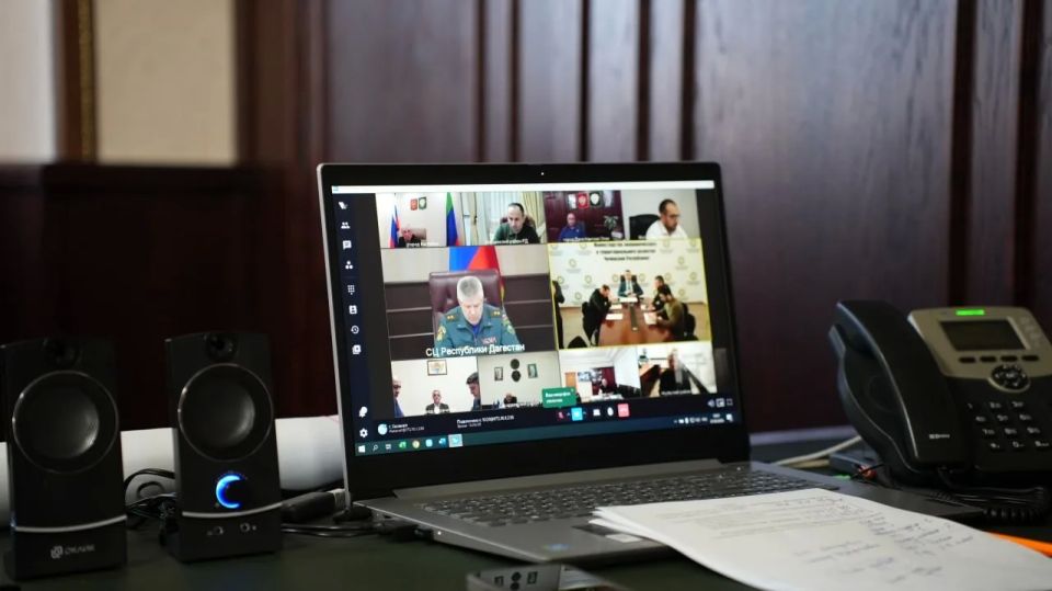 Администрация Хасавюрта приняла участие в совещании по вопросам ликвидации последствий паводков в РД