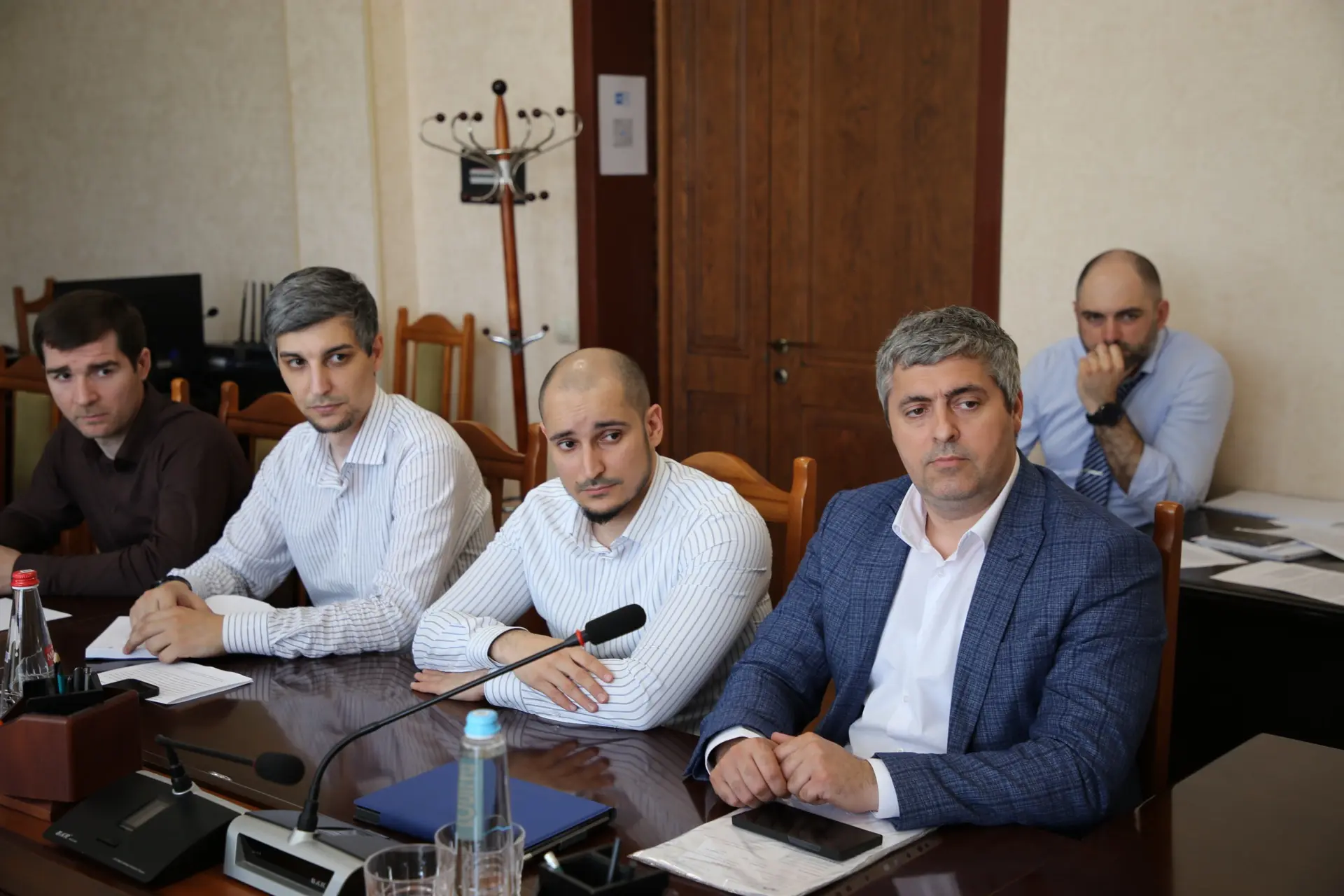 В Минэкономразвития Дагестана обсудили развитие безналичного оборота В Минэкономразвития Дагестана обсудили развитие безналичного оборота