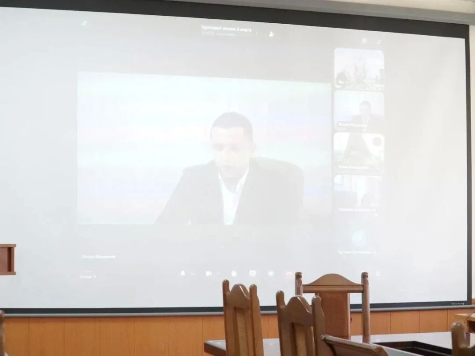 В Минобрнауки РД состоялось заседание комиссии по согласованию руководителей муниципальных управлений образования В Минобрнауки РД состоялось заседание комиссии по согласованию руководителей муниципальных управлений образования