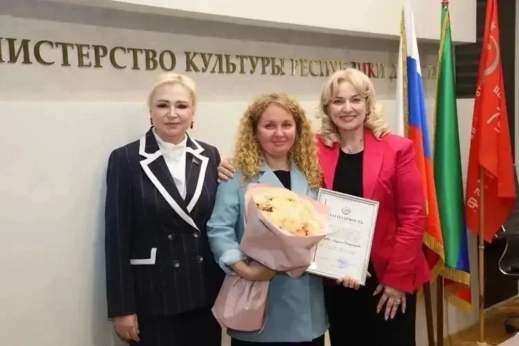 Елена Павлюченко поздравила победителей IV Всероссийского фестиваля «Российская школьная весна» Елена Павлюченко поздравила победителей IV Всероссийского фестиваля «Российская школьная весна»