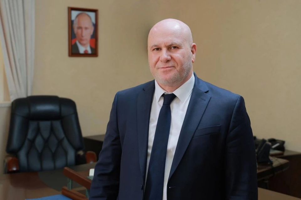 Мустапа Генжеханов поздравил мусульман с праздником Курбан-байрам!