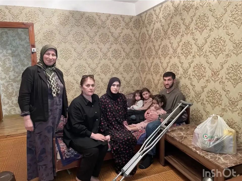 Подарить улыбку ребенку: как в Махачкале согревали детские сердца Подарить улыбку ребенку: как в Махачкале согревали детские сердца