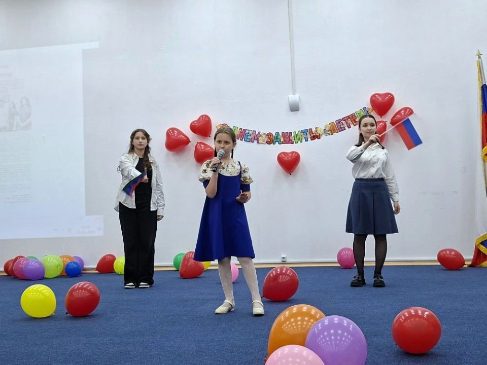 В доме журналистов Дагестана прошел детский праздник, устроенный газетой «Орленок Дагестана» В доме журналистов Дагестана прошел детский праздник, устроенный газетой «Орленок Дагестана»