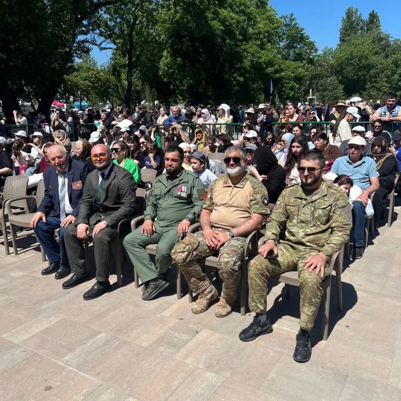 Праздник детства продолжается Праздник детства продолжается