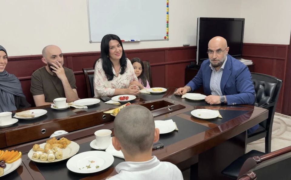 В День защиты детей врио министра природных ресурсов и экологии Республики Дагестан Ратмир Расулов провел теплую встречу с юными жителями республики В День защиты детей врио министра природных ресурсов и экологии Республики Дагестан Ратмир Расулов провел теплую встречу с юными жителями республики