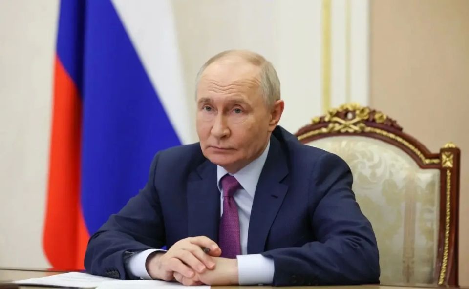 Фёдор Щукин принял участие в обсуждении вопросов поддержки языков народов России под руководством Владимира Путина Фёдор Щукин принял участие в обсуждении вопросов поддержки языков народов России под руководством Владимира Путина