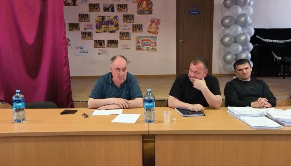 Депутат НС РД Руслан Ибрагимов встретился с жителями села Адильотар Хасавюртовского района Депутат НС РД Руслан Ибрагимов встретился с жителями села Адильотар Хасавюртовского района