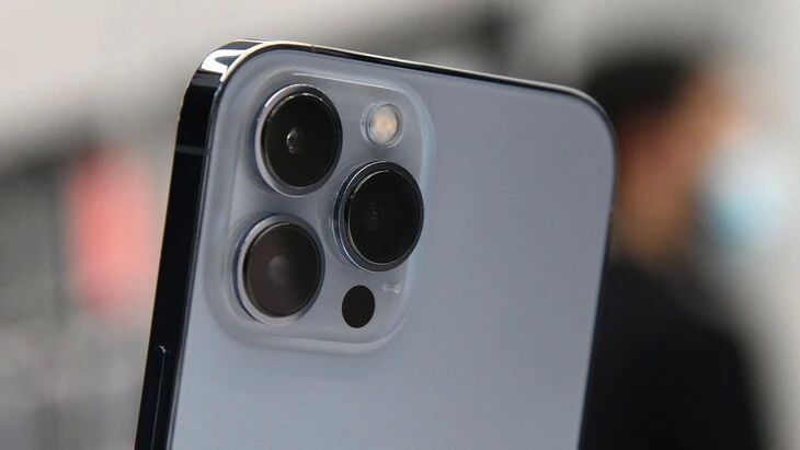 Владельцы iPhone могут остаться без 5G