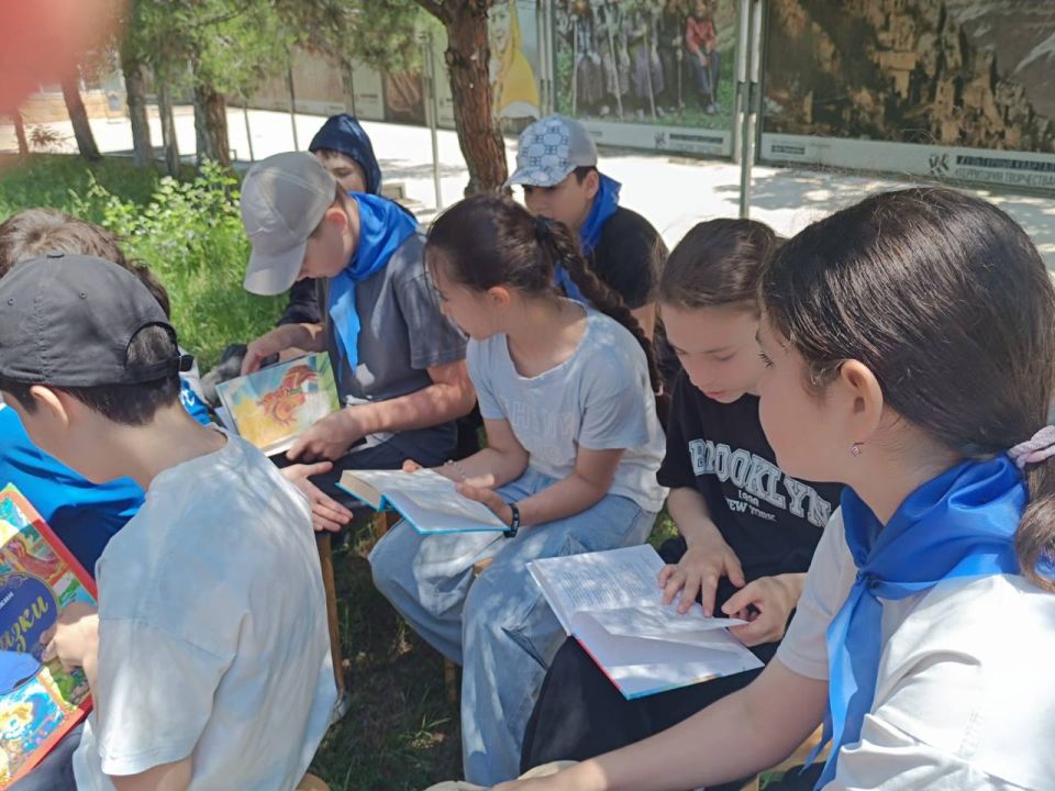 Пушкинский праздник и День русского языка! Пушкинский праздник и День русского языка!
