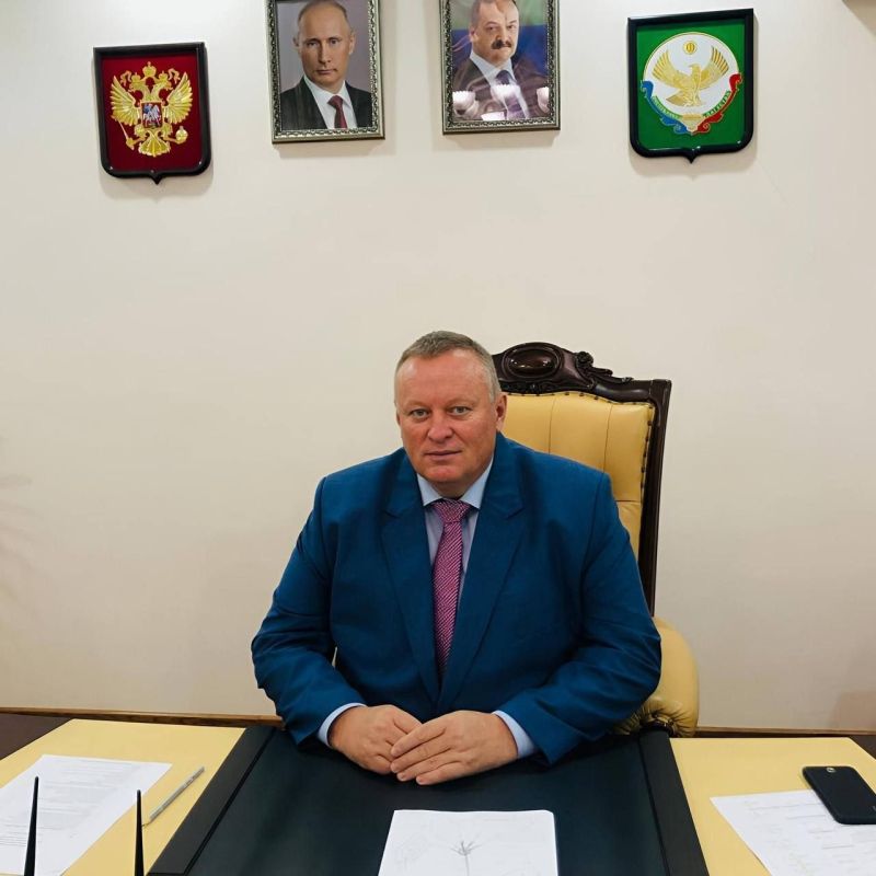 Бывший мэр Каспийска Борис Гонцов после отставки удалил свой телеграм-канал, который был создан во время его работы на посту главы города и имел около 1500 подписчиков